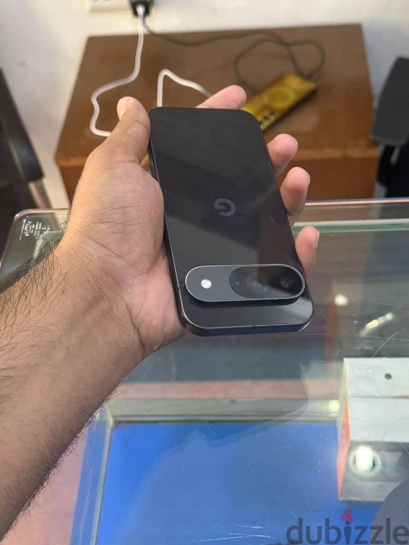 Google pixel 9 4