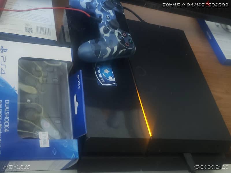 playstion 4 jailbreak with brand new sealed pack controller 5
