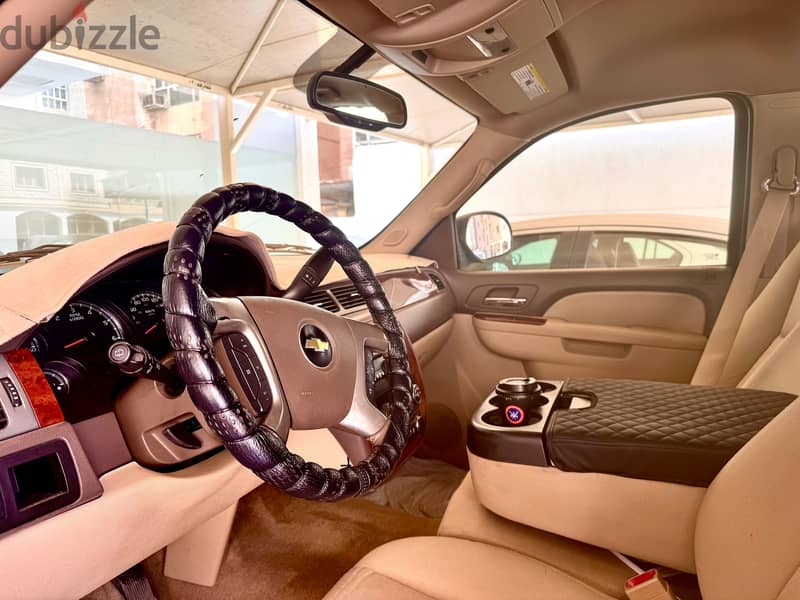 SUV - Chevrolet Tahoe 2012 - Showroom 3
