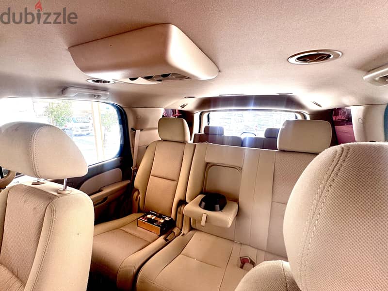 SUV - Chevrolet Tahoe 2012 - Showroom 4