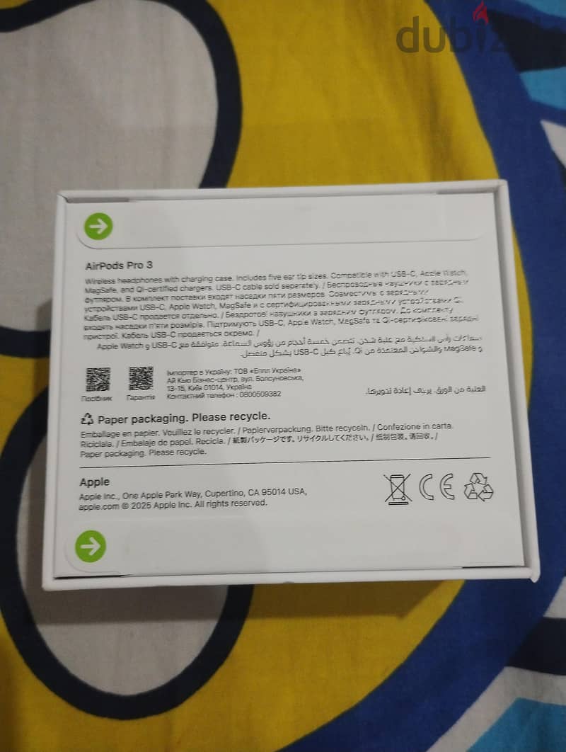 apple airpods 3 . . 3