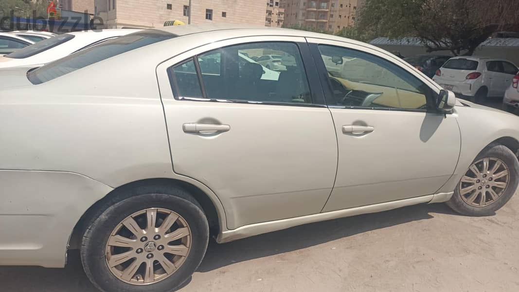Mitsubishi Galant 2007 1