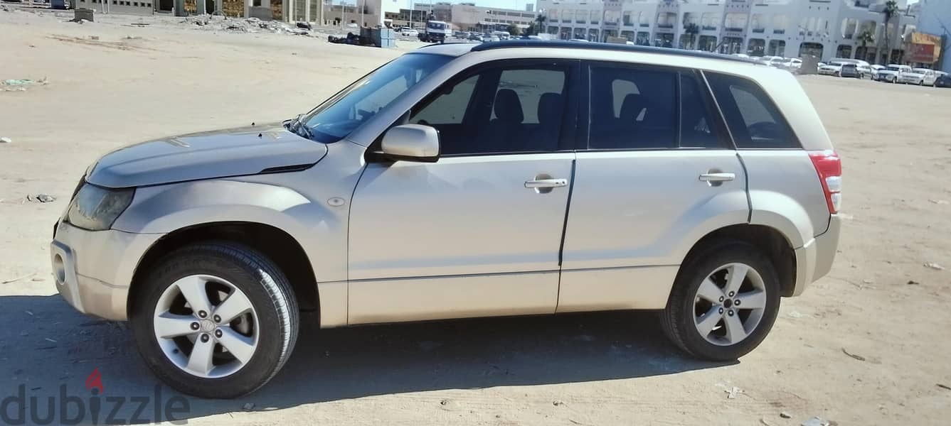 Suzuki Grand Vitara 2012 3