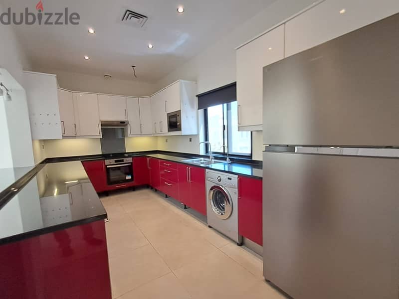 Spacious 3 Bedroom Floor 3