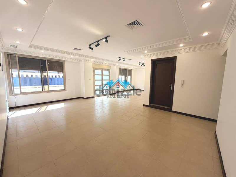 Exclusive 4 Bedroom Ground Floor Apartment with 3 Entrances in Siddiq 2