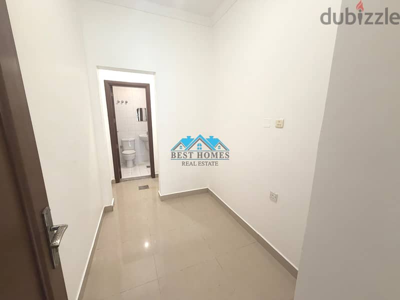 Exclusive 4 Bedroom Ground Floor Apartment with 3 Entrances in Siddiq 4