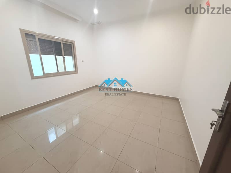 Exclusive 4 Bedroom Ground Floor Apartment with 3 Entrances in Siddiq 6