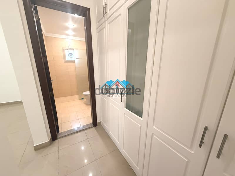 Exclusive 4 Bedroom Ground Floor Apartment with 3 Entrances in Siddiq 8