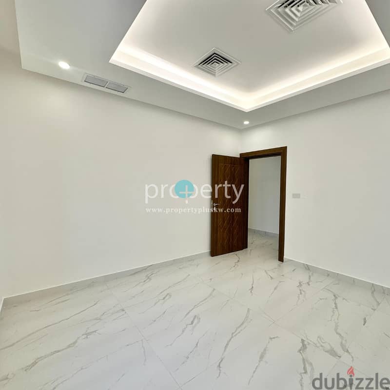 Spacious 4 Bedroom Floor with Balcony for Rent in Rumaithya 3