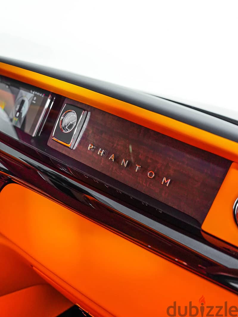 Rolls Royce PHANTOM 2018 رولز-رويس فانتوم الثامنة (Phantom VIII) بمحرك 15