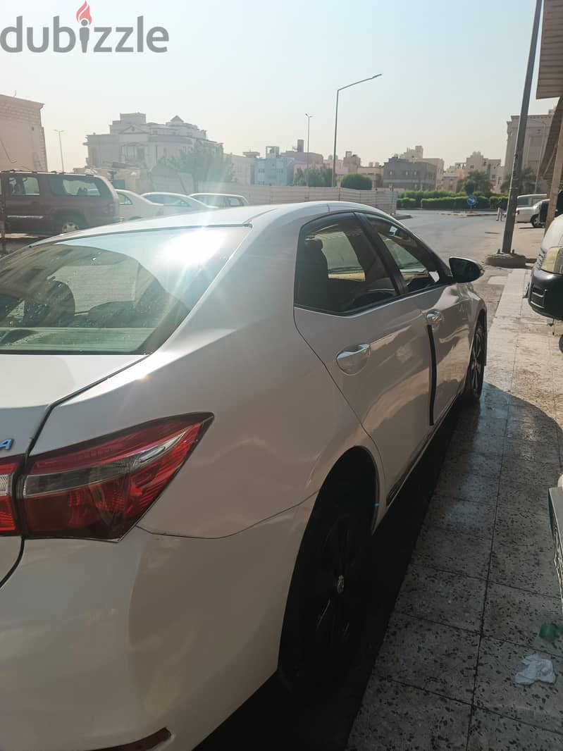 Toyota Corolla 2015 5