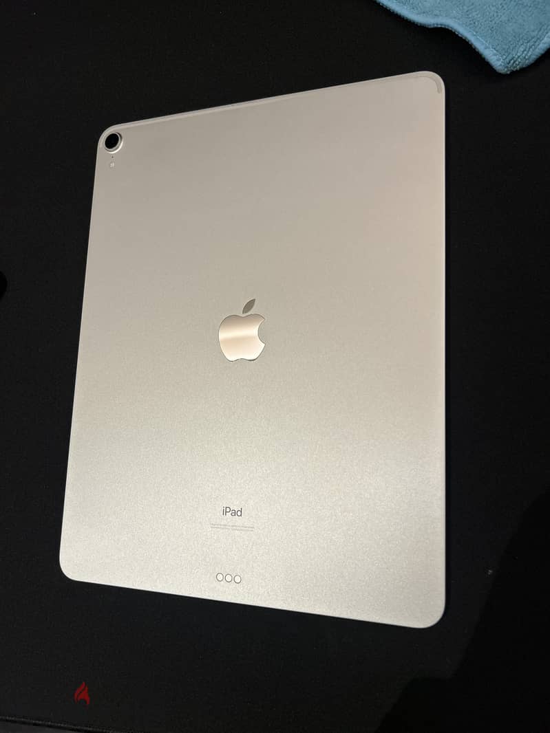 iPad pro 12.9inch 3rd generation in great condition NO BOX OR CHARGER 5