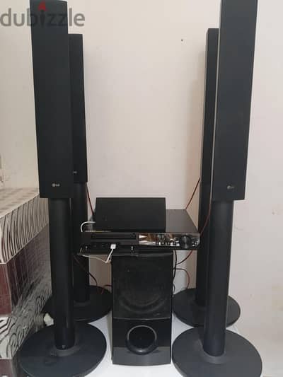 مسرح منزلي LG بلوتوث كامل مع كارت صوت للبث