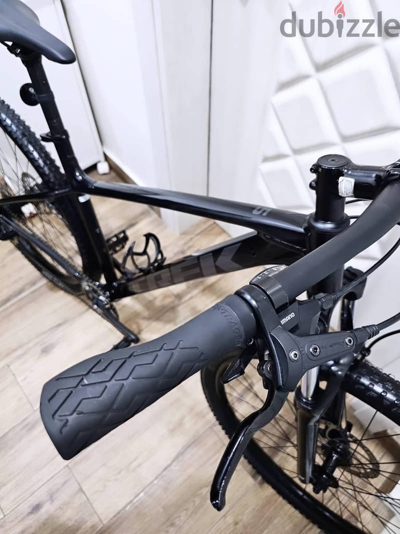 Clean Trek Marlin 5 MTB Cycle Extreme Sports Kuwait Bike Bicycle 4