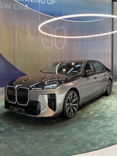 BMW 7-Series 2027 سيارة بي إم دبليو الفئة السابعة المحدثة، سيارة السيد