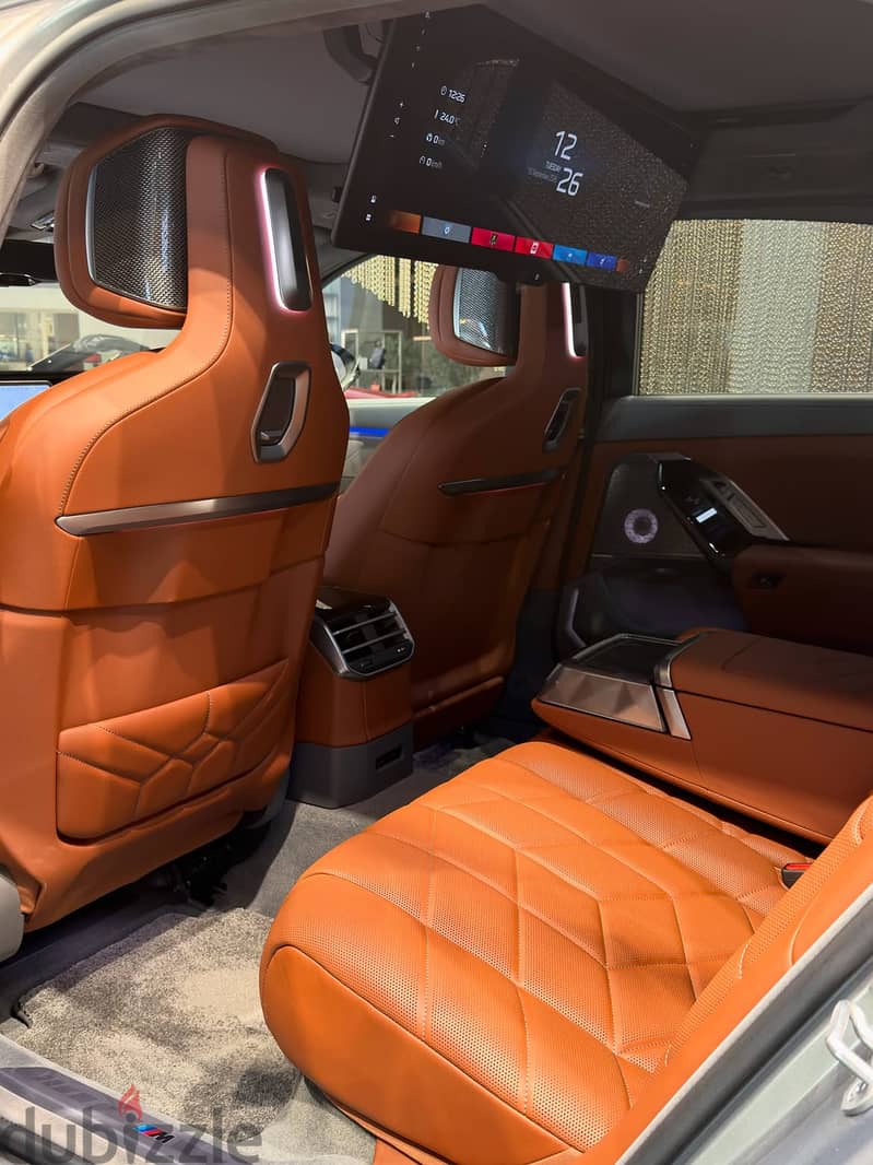 BMW 7-Series 2027 سيارة بي إم دبليو الفئة السابعة المحدثة، سيارة السيد 9