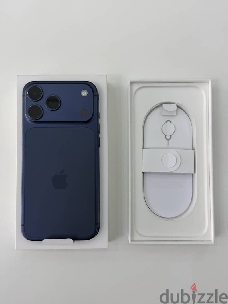 Apple iPhone 17 Pro Max 256GB Deep Blue (Unlocked) Excellent Condition 2