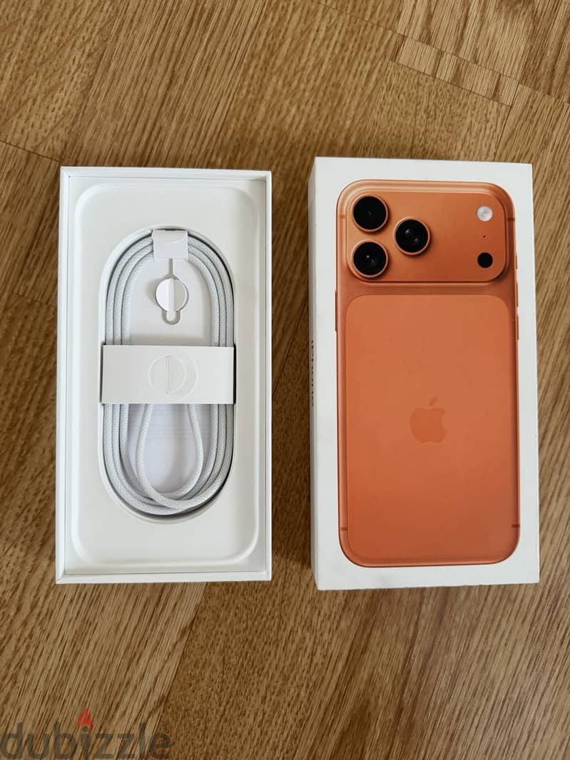 Apple iPhone 17 Pro Max 256GB Cosmic Orange, Unlocked 1