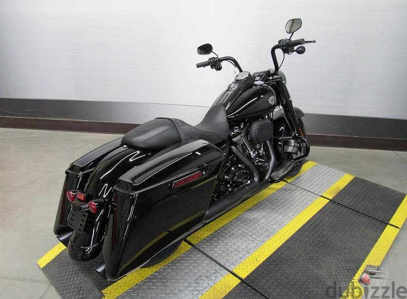 2023 Harley Davidson FXBBS Street Bob +44 7507 647630 2