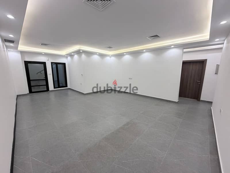 4 Bedroom floor in Salwa 1
