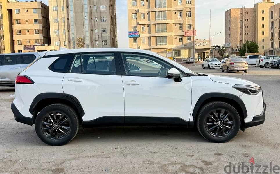 Toyota Corolla 2023 3