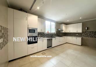 Luxury 5-Bedroom Penthouse for Rent in Salmiya, Kuwait 13