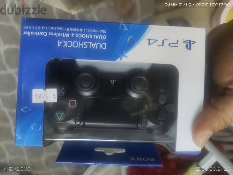 playstion 4 jailbreak with brand new sealed pack controller 1