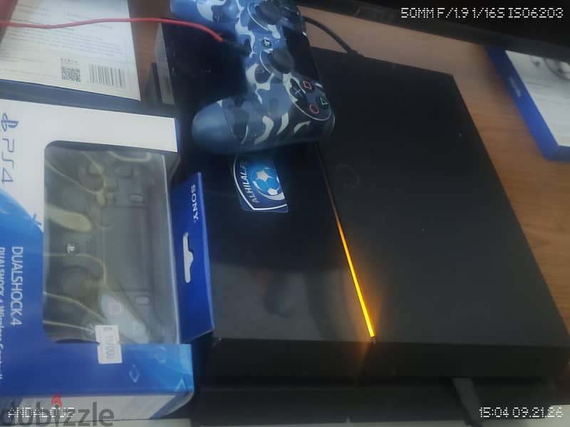 playstion 4 jailbreak with brand new sealed pack controller 2