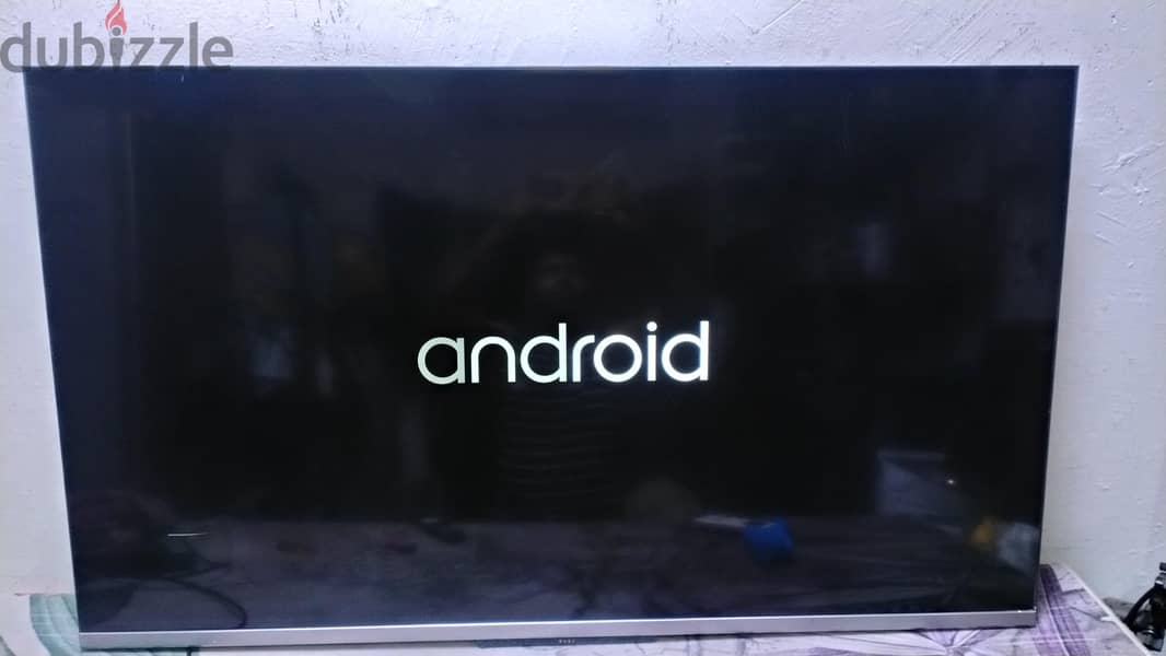 android smart TV 50 inch 4k TCL ( have scratch) 12