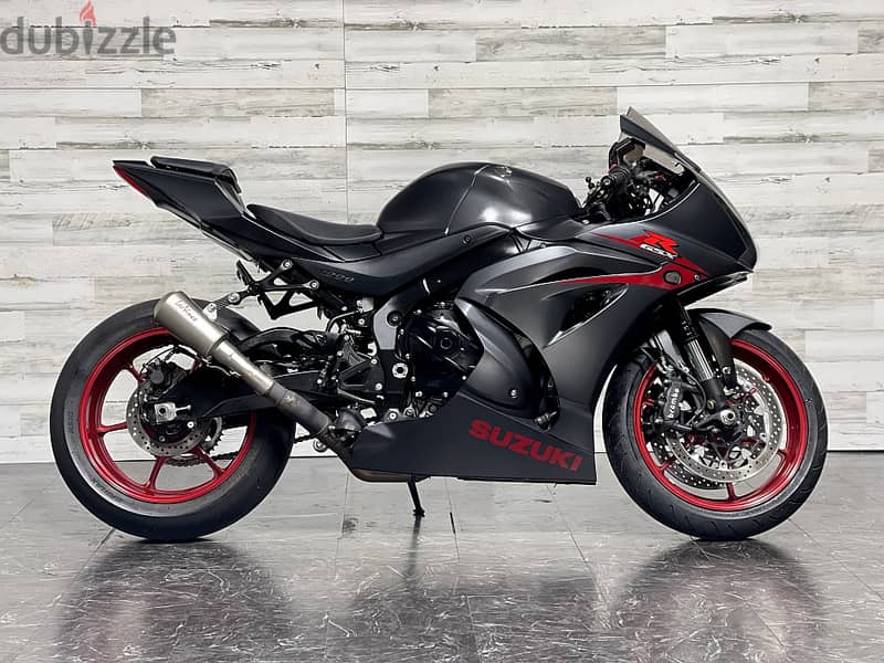 2017 Suzuki GSX R1000 available +447507647630 1