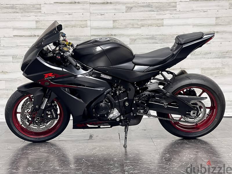 2017 Suzuki GSX R1000 available +447507647630 2