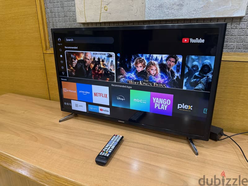 Smart tv Samsung 32 inch very good condition 6