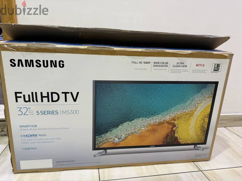 Smart tv Samsung 32 inch very good condition 10