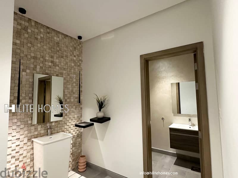 Triplex Villa for rent in Abu al Hassaniya 7
