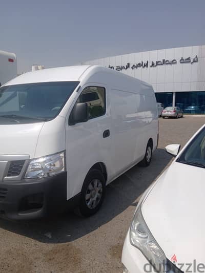 Nissan Urvan 2015