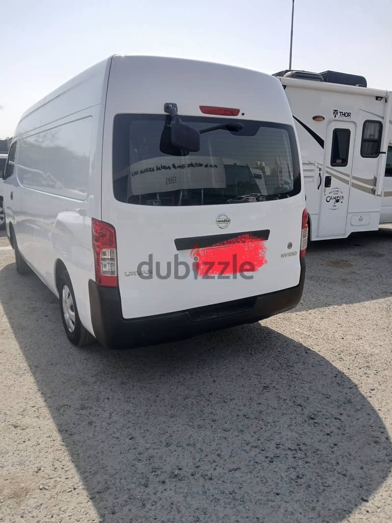 Nissan Urvan 2015 5