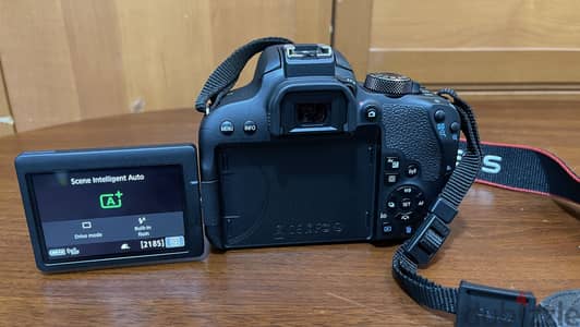 Canon EOS800D with EFS-18-55 mm lens