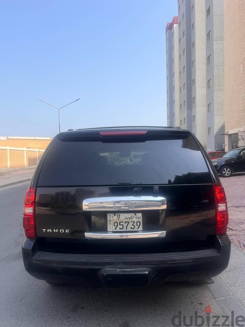 Chevrolet Tahoe 2011 10