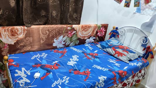 Single bed for sale