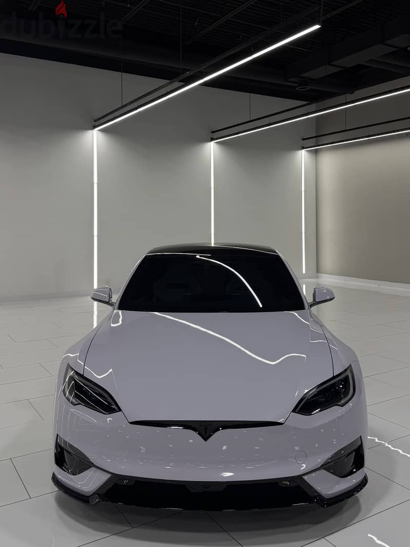 Tesla Model S 2026 تسلا موديل إس بليد 2