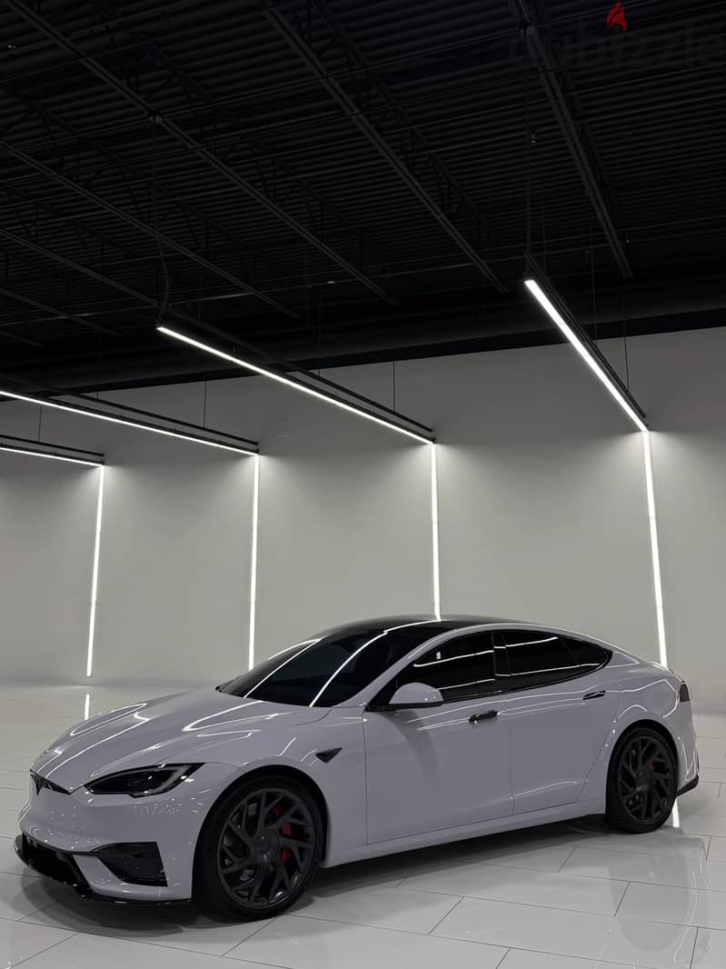 Tesla Model S 2026 تسلا موديل إس بليد 3