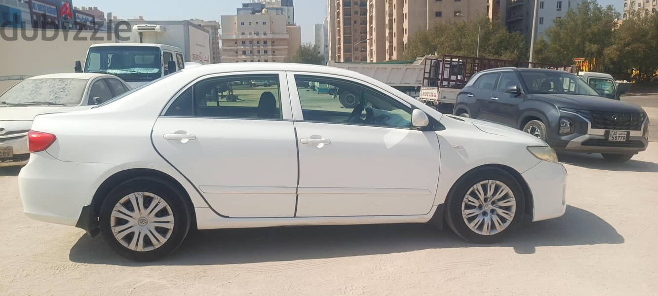 Toyota Corolla 2013 1