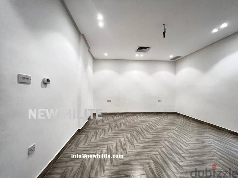 SIX BEDROOM DUPLEX WITH DIWANIYA & YARD FOR RENT IN FUNAITEES 7