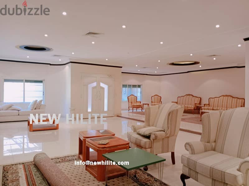 SPACIOUS VILLA FOR RENT IN QORTOUBA 9
