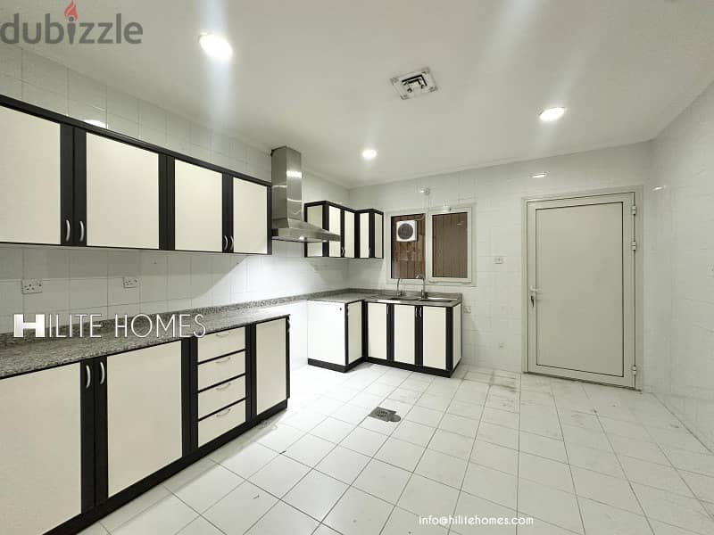 Triplex with Pool for rent in Zahra 5