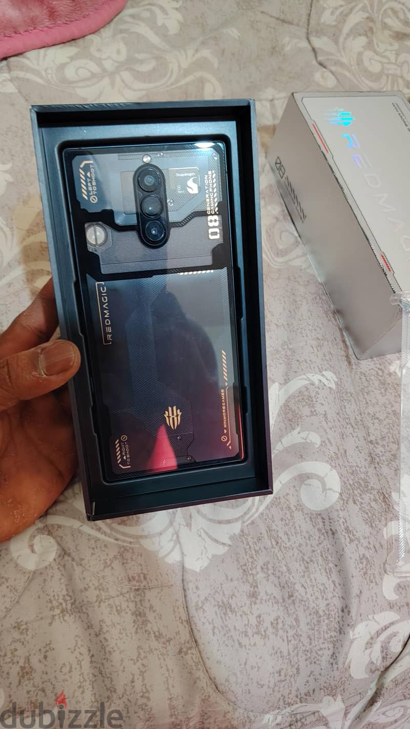 Redmagic 8 pro 16+12 / 512 1