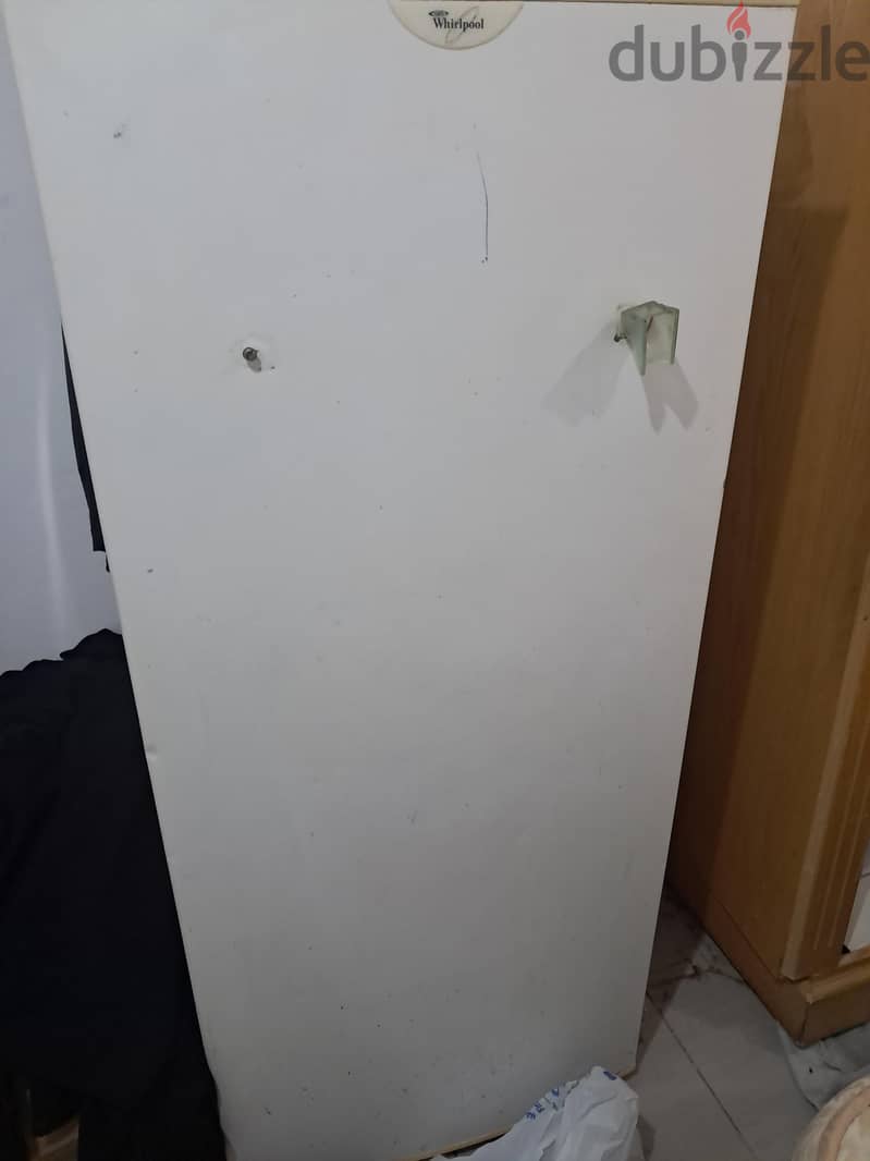فريزر للبيع ٦درج  whirpool freezer condition excellent 1