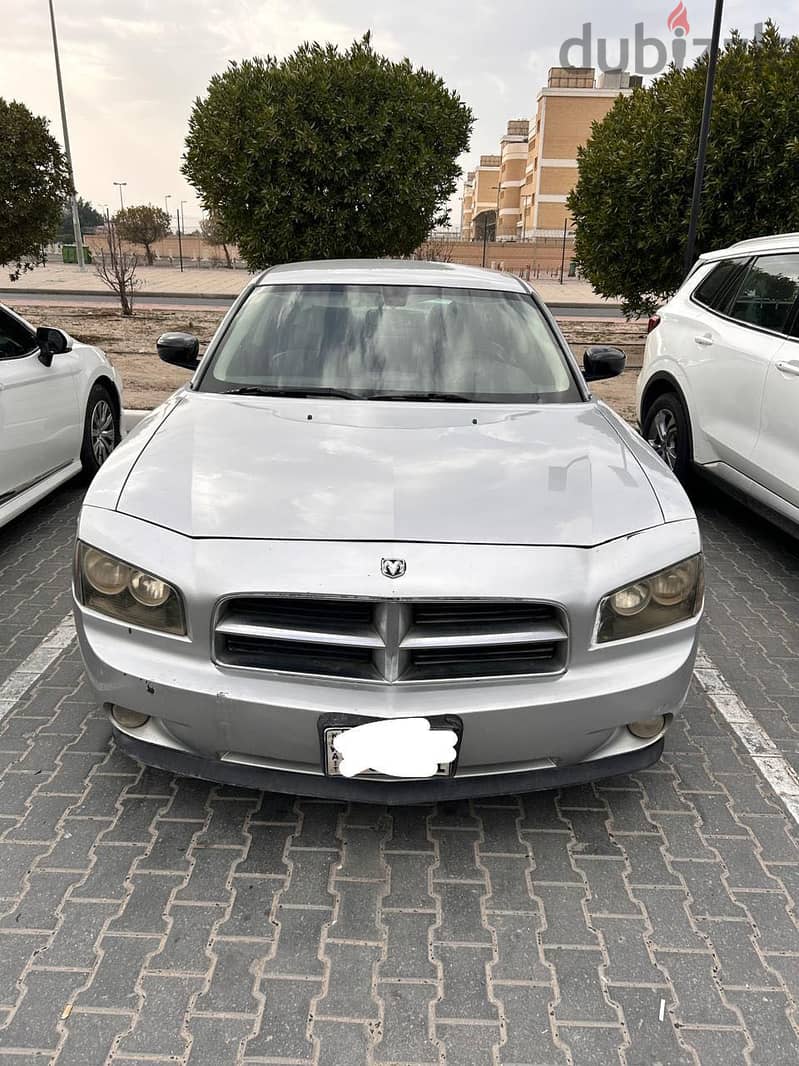 Dodge Charger 2010 4