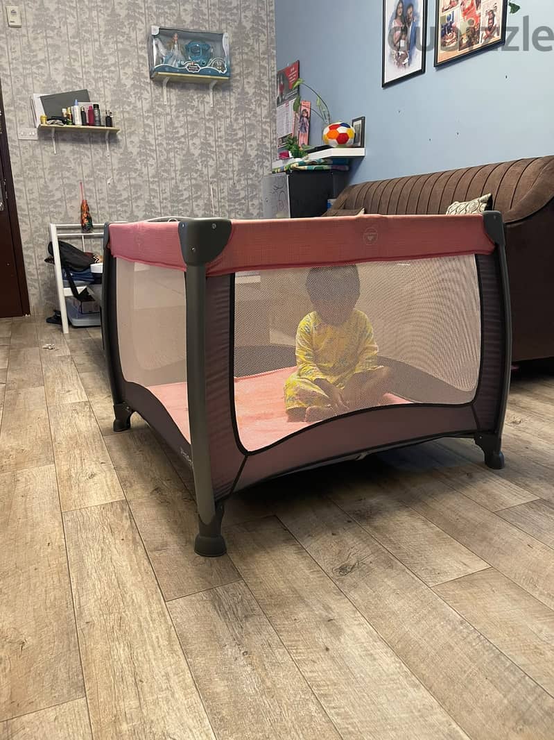 Junior Play-pen 1
