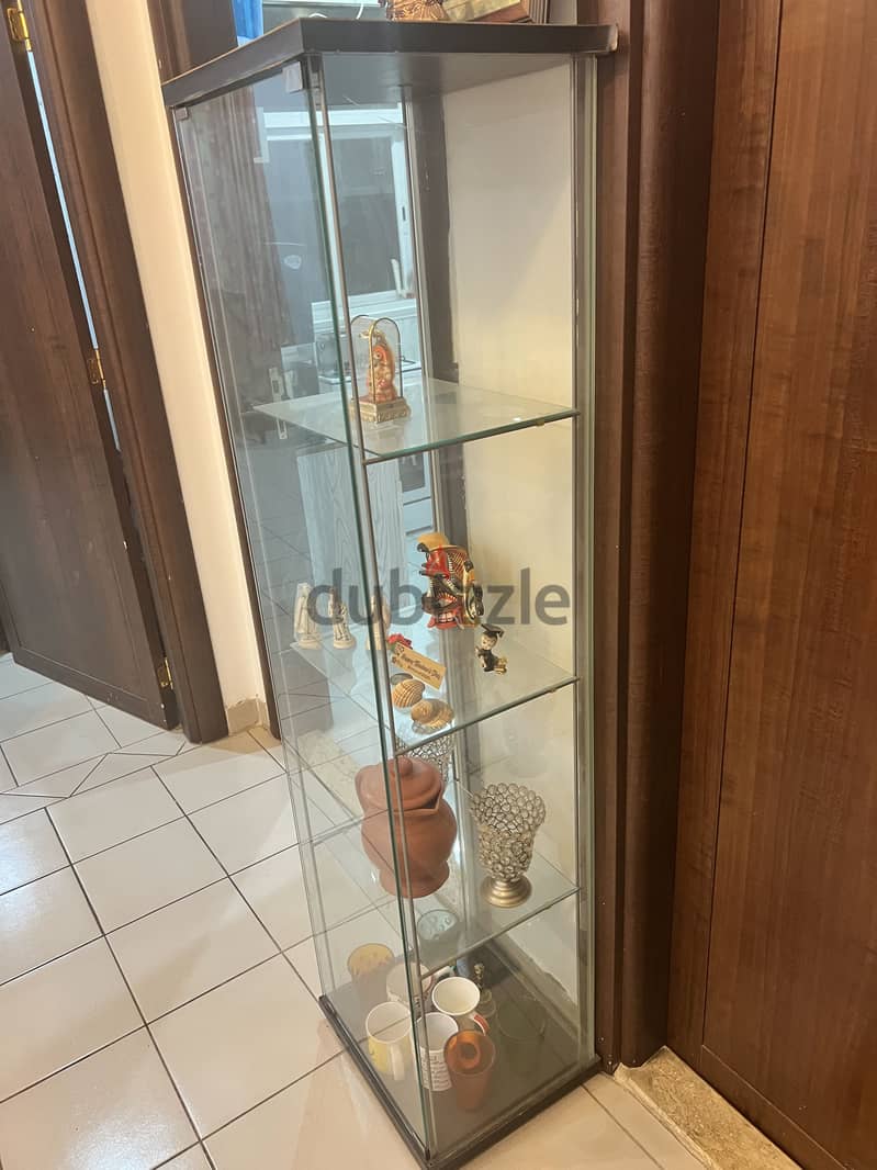 Glass showcase from IKEA 1